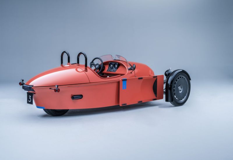 /assets/images/0/Morgan2-86ba6e37.jpg