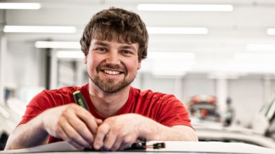 /assets/images/b/Werkstudent_haberl-4f169741.jpg